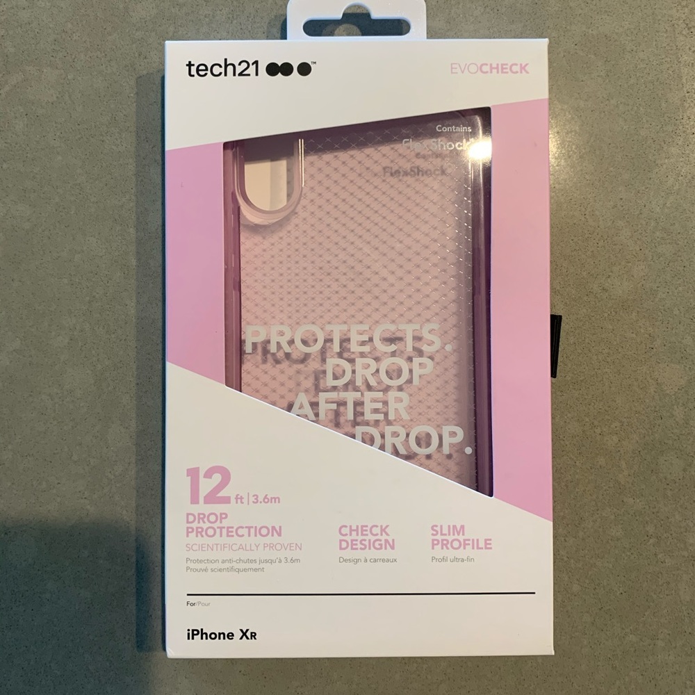IPhone XR Tech 21 Drop Proof Case